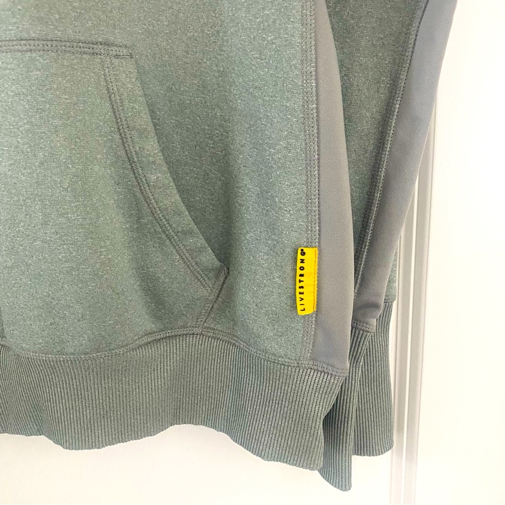 Nike Grey Active Therma-Fit Hoodie - size L - Picture 4 of 5